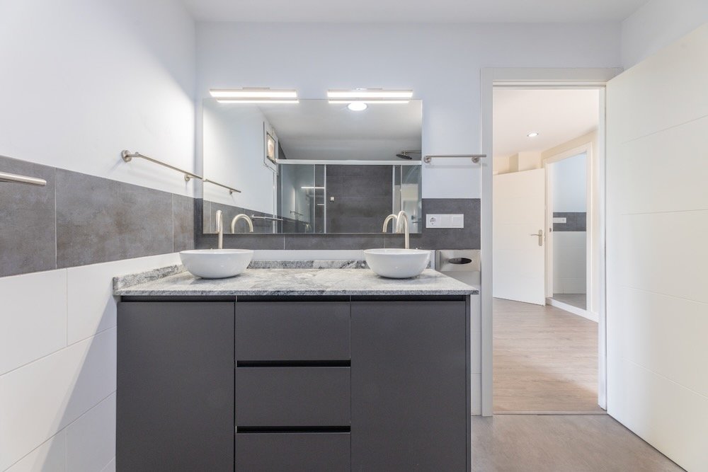 Property 2443 - Image 47